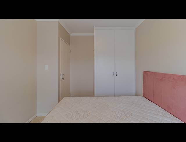 3 BEDROOM TOWNHOUSE TO LET IN BIG BAY